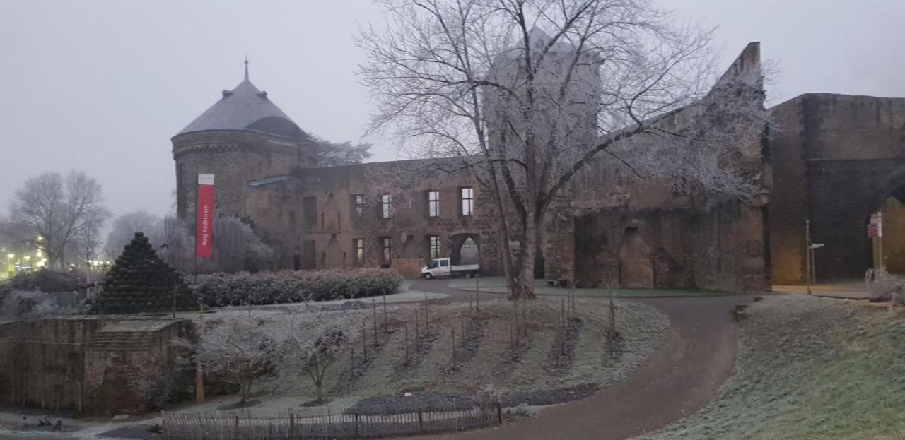Ferienwohnung Am Geysirzentrum Andernach Exteriér fotografie